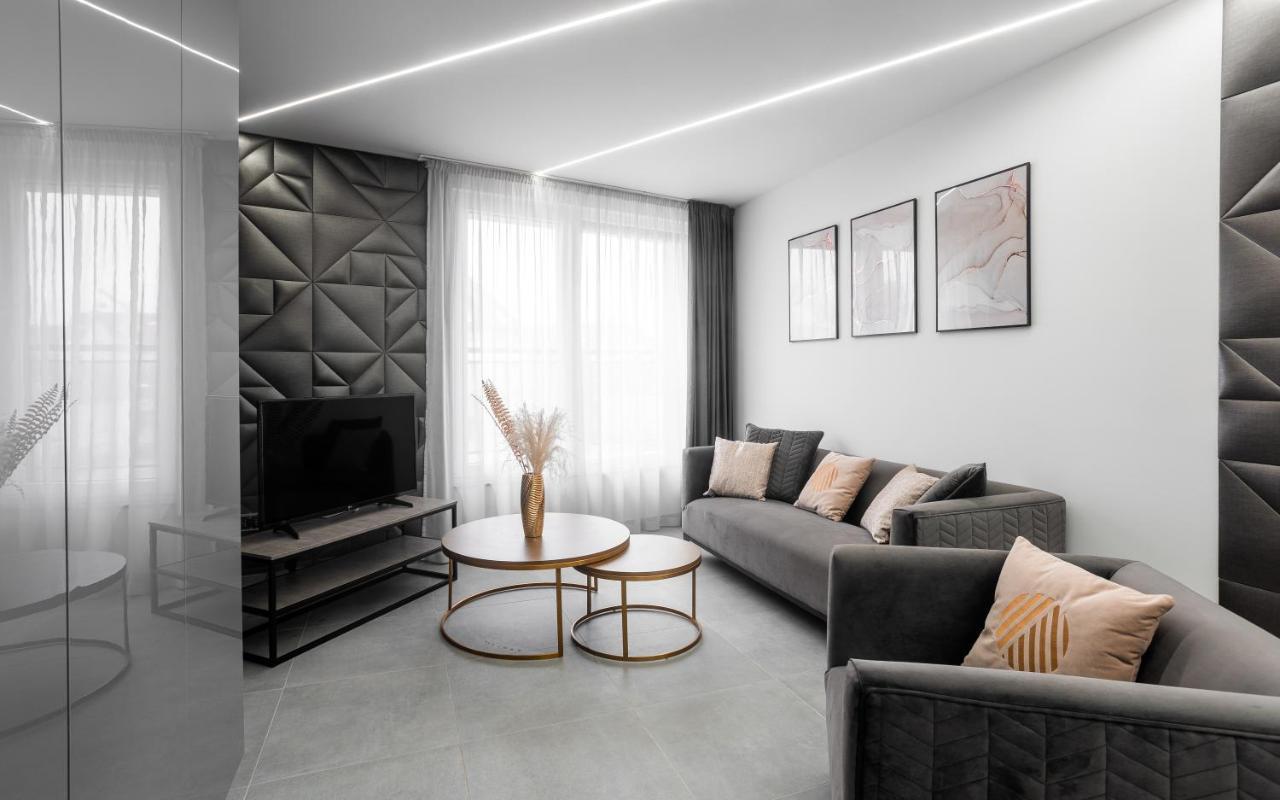 Avand Apartments Дебрецен Экстерьер фото