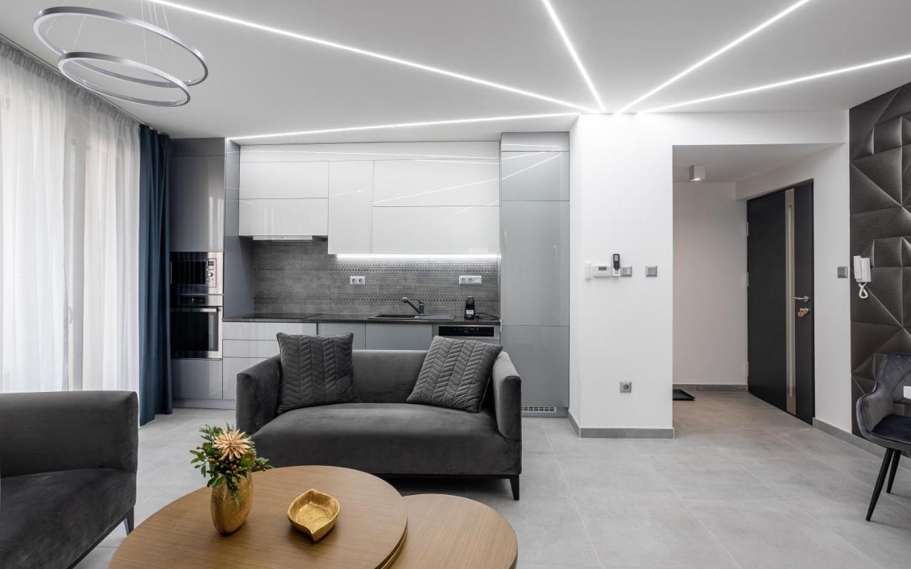 Avand Apartments Дебрецен Экстерьер фото
