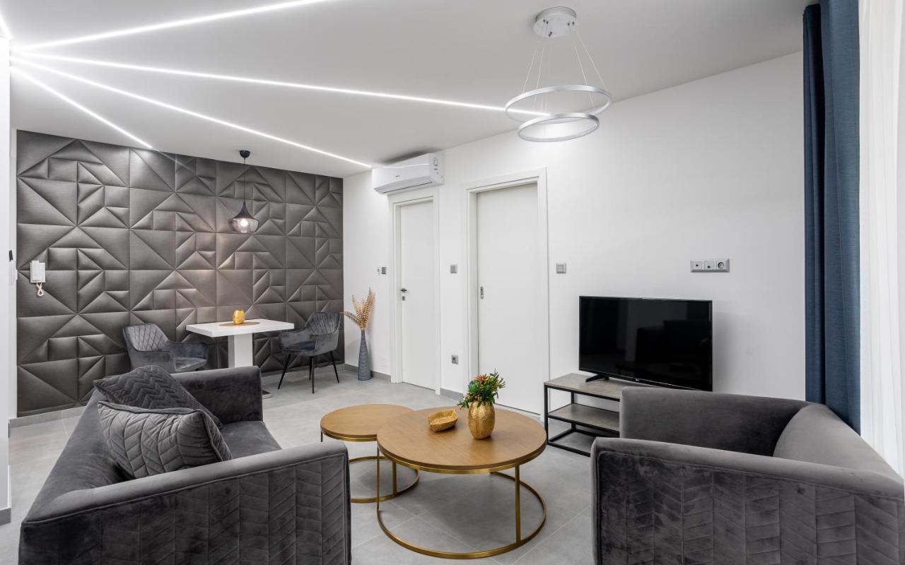 Avand Apartments Дебрецен Экстерьер фото